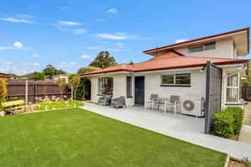 2/100 Conway Street, Somerfield