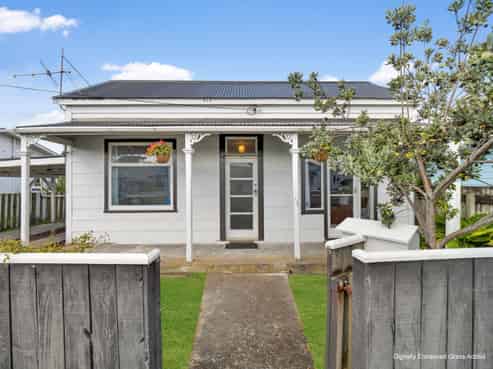 7 Lowther Street, Whanganui Central