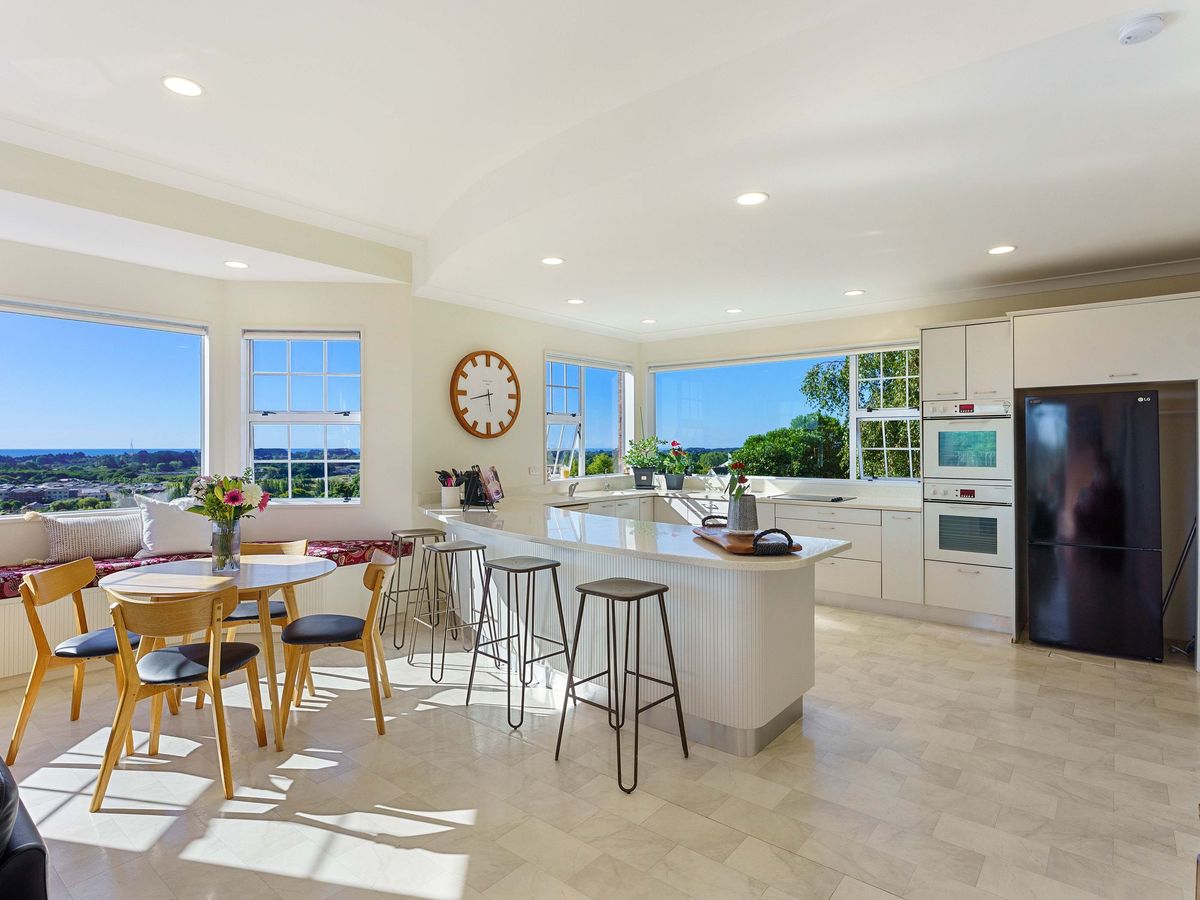 105 Winara Avenue, WAIKANAE, Kapiti Coast, Wellington - Photo 2