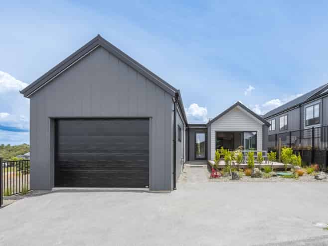 6 Akau Lane, Orewa