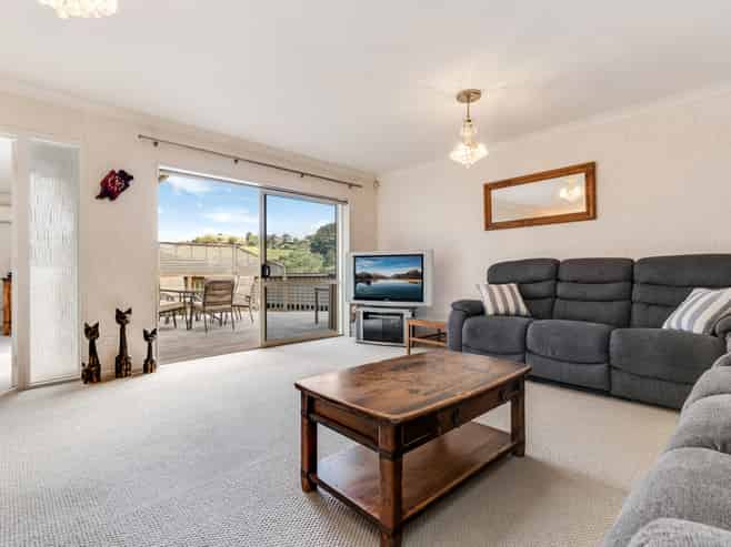 31 Les Fisher Place, Pukekohe