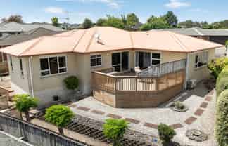 31 Les Fisher Place, Pukekohe