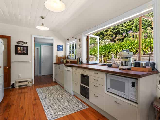 34B Bossu Road, Wainui