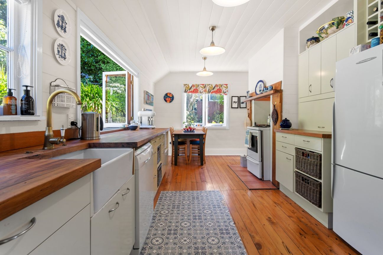 Charm, tranquillity and unsurpassed sea views - Widok 5