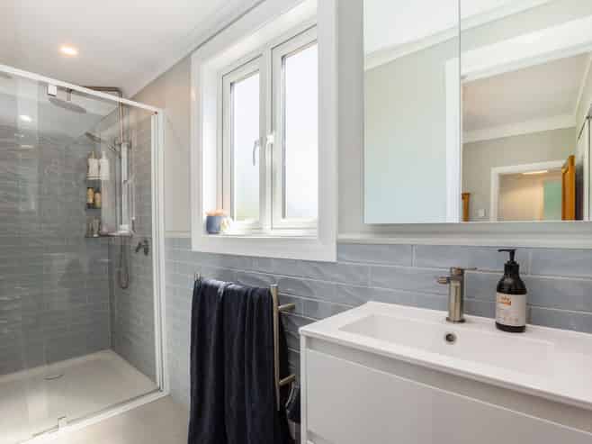 32 Handyside Street, Tawa