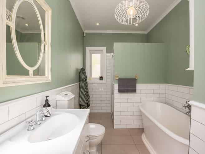 32 Handyside Street, Tawa