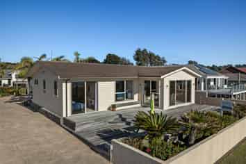 152 Ocean Road, Ohope