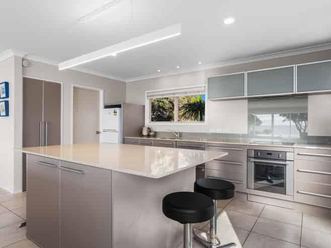 152 Ocean Road, Ohope