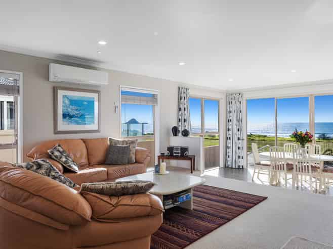 152 Ocean Road, Ohope