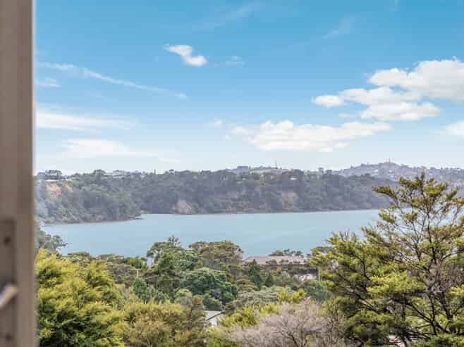 98 Otitori Bay Road, Titirangi
