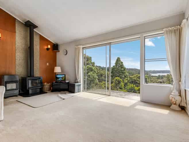 98 Otitori Bay Road, Titirangi