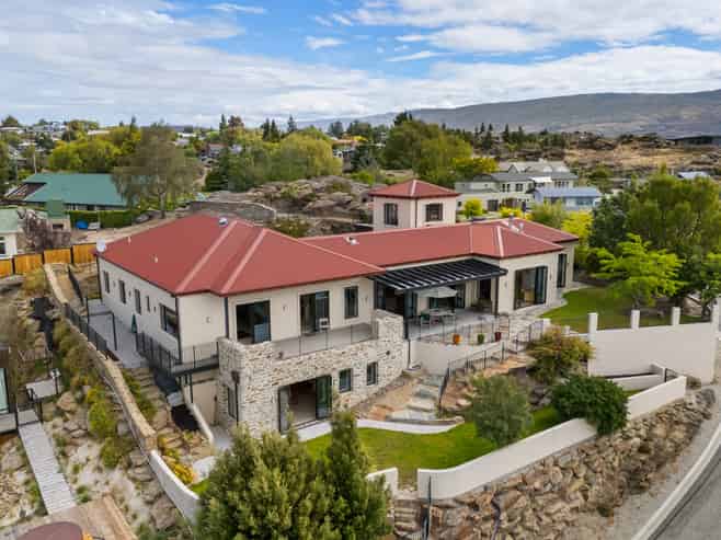 4 Hawkdun Place, Bridge Hill