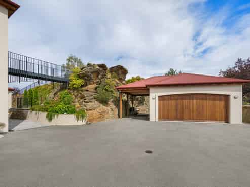4 Hawkdun Place, Bridge Hill