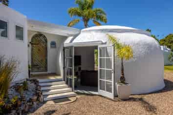 498 Sea View Road, Onetangi