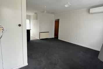 29b La Trobe Place, Utuhina