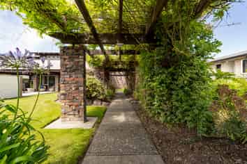 38 Pukatea Street, Glenwood