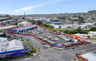 Investment - 10-year lease to Turners