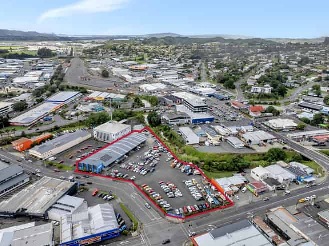 Investment - 10-year lease to Turners