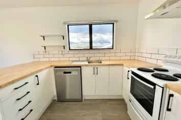 6B The Drive, Otumoetai