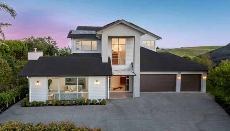 731 Redoubt Road, Flat Bush