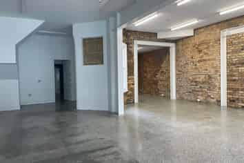 Characterful, ground level & street front!