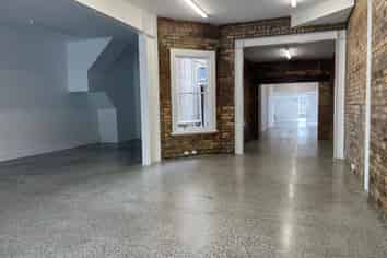 Characterful, ground level & street front!