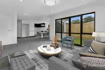 Lot 4 Mangere, Manukau