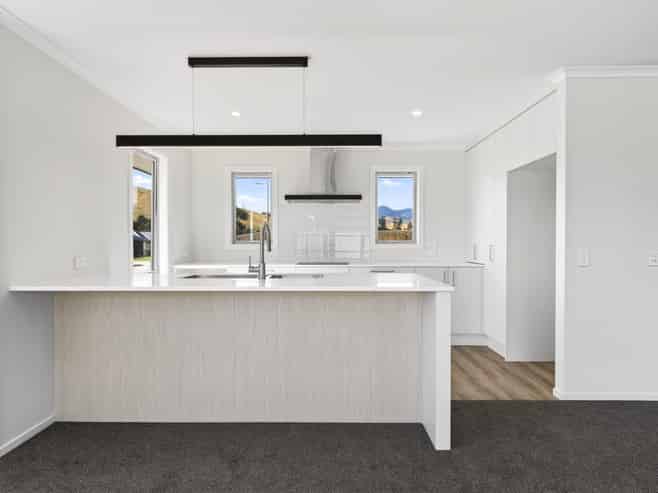 10 Ara o Paki Paki, Wakefield