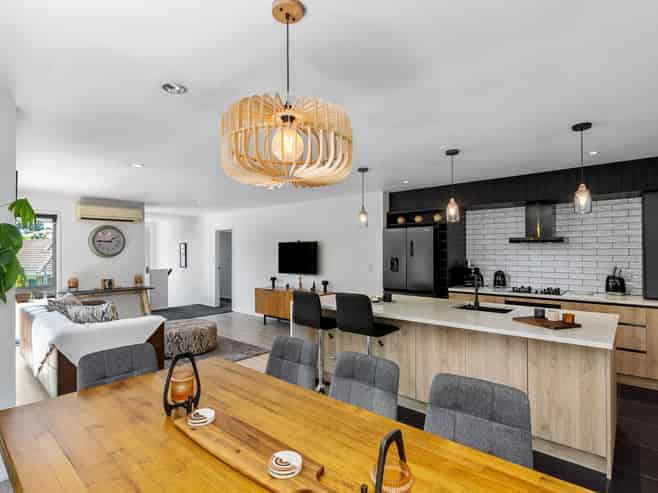 4A Astrolabe Place, Gulf Harbour