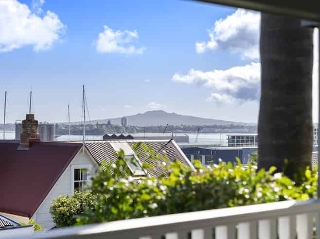 8 Dunedin Street, Saint Marys Bay