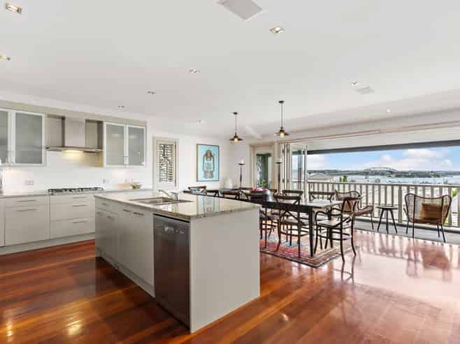 8 Dunedin Street, Saint Marys Bay