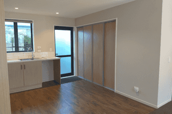 2/57 Geraldine Street, Saint Albans