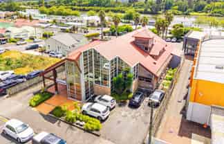 Quality office investment with dual income stream