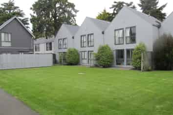 4/74 Hansons Lane - Room 2 , Upper Riccarton