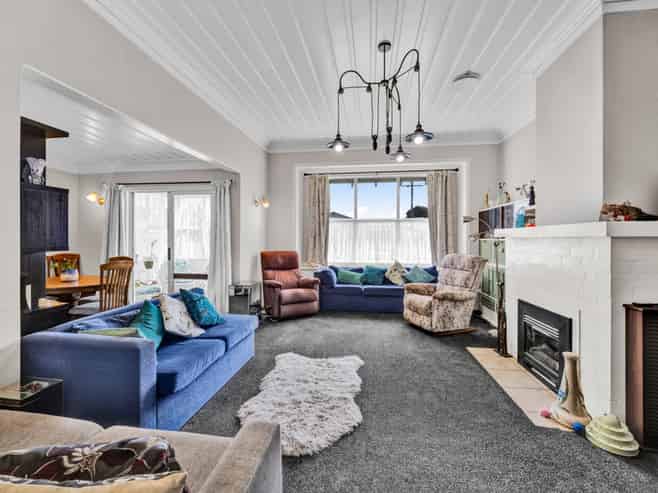 17 Grey Street, Hawera