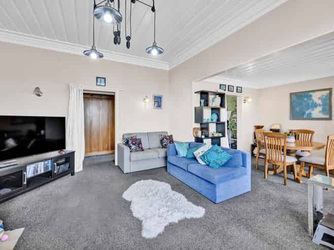 17 Grey Street, Hawera