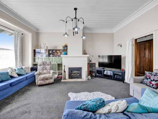 17 Grey Street, Hawera