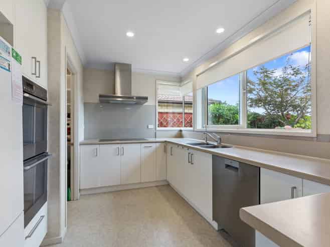 32 Kereru Place, Pyes Pa