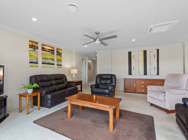 32 Kereru Place, Pyes Pa