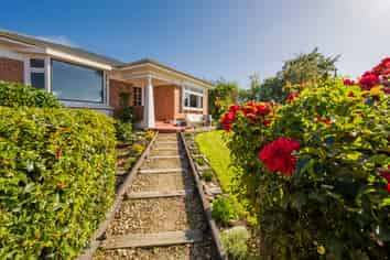 359 Glassford Road, Drybread