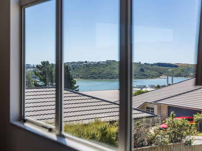 31 Aspiring Terrace, Aotea