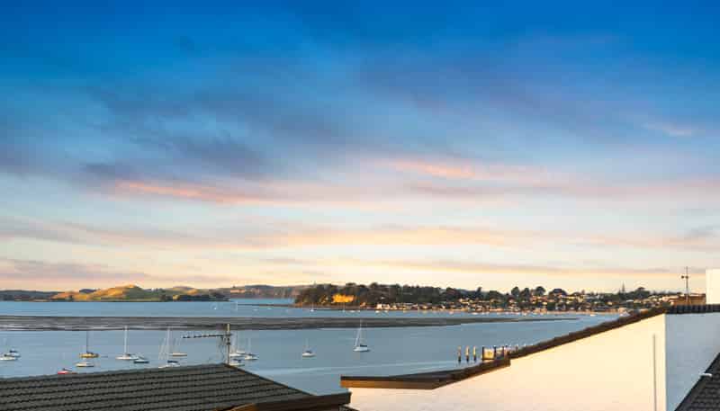 20 Falstaff Place, Half Moon Bay