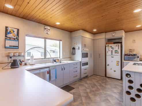 11A Holyrood Terrace, Waipukurau