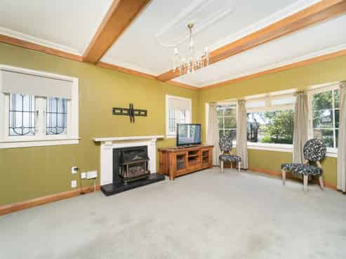 4 Russell Street, Palmerston North