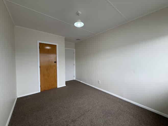 15 Natone Street, Waitangirua