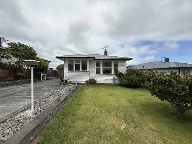 15 Natone Street, Waitangirua