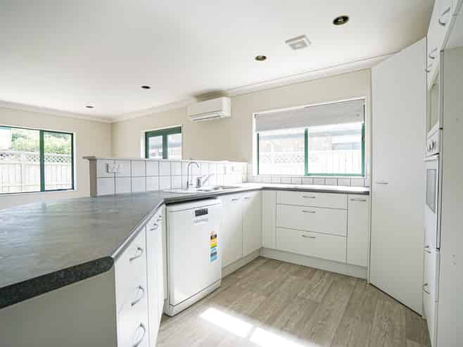 13B Oakwood Place, Pukekohe