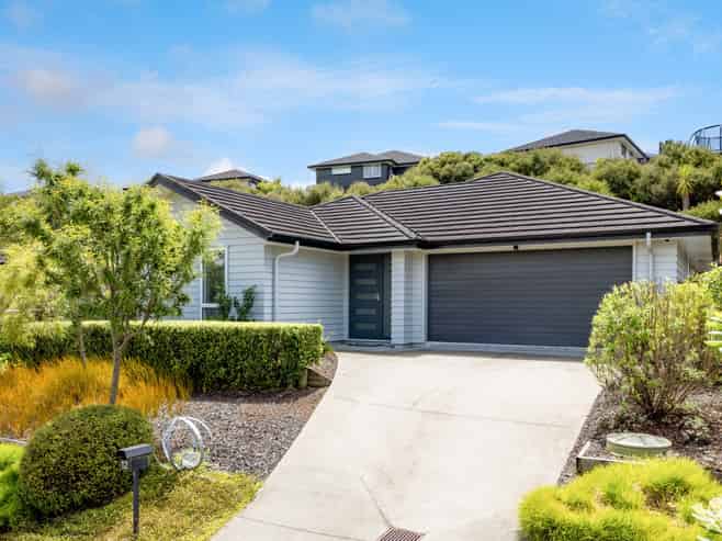12 Ella Anne Crescent, Warkworth