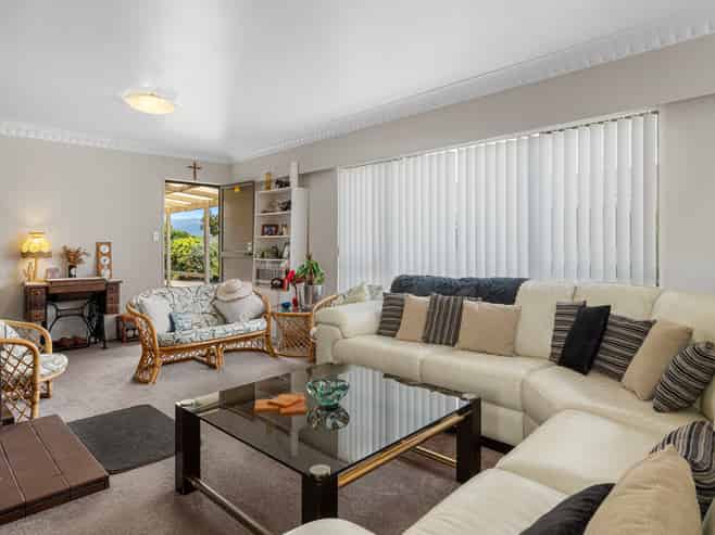 9 Heron Crescent, Katikati