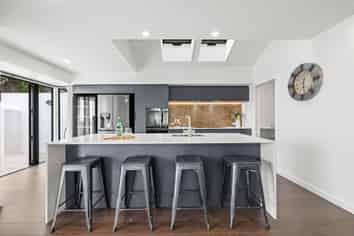 80 Major Aitken Drive, Huntsbury